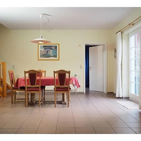 In With Terrace Διαμέρισμα Prerow